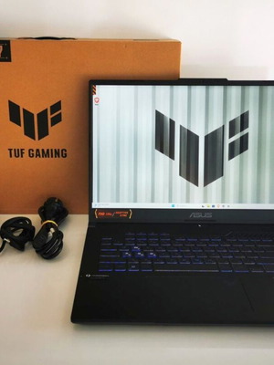 Asus TUF Gaming F17 FX707VU laptop new, Intel i7, 1TB SSD, RTX 4050