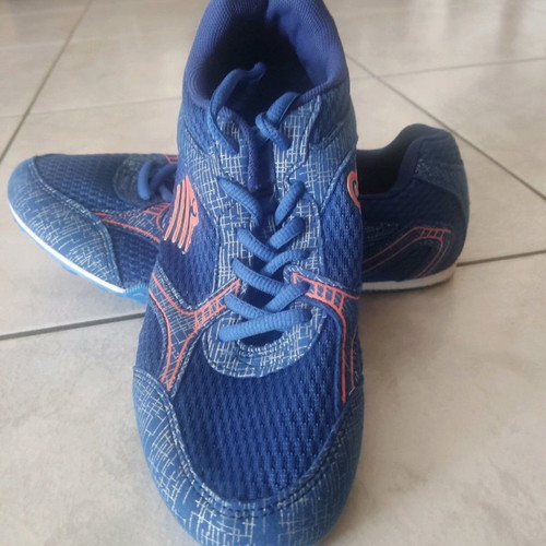 Spikes running shoes used, size 40, blue athletic