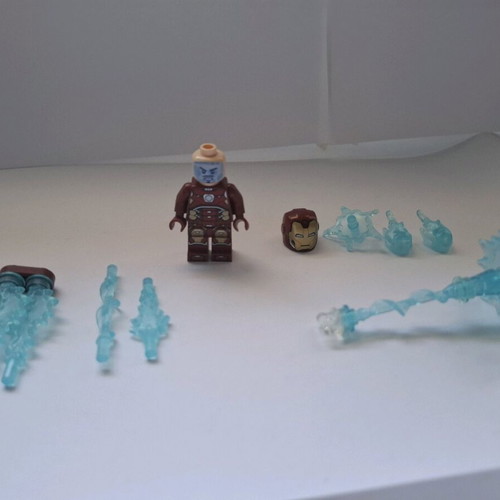 Lego Ironman figure like new