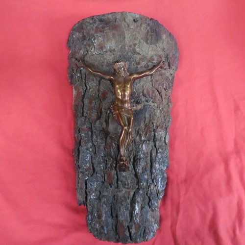 Wall hanging with bronze Christ statue on pine wood