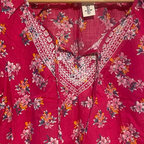H&M Romantic Pink Cotton Short-Sleeve Shirt like new with embroidery