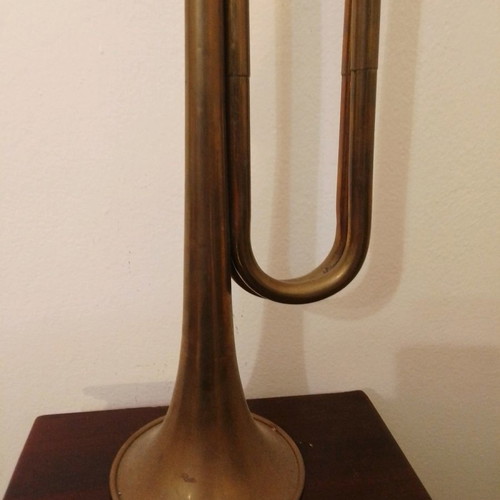 Bronze vintage bugle used, length 47cm