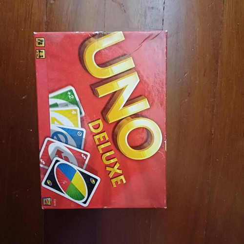 Uno deluxe used in good condition