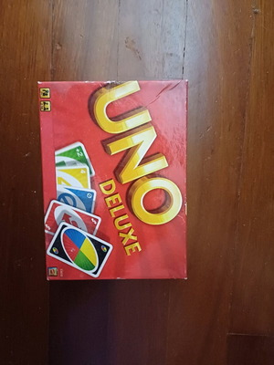 Uno deluxe used in good condition
