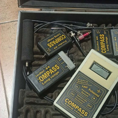 COMPASS Long Range Finder 44 Professional metal detector with extra filter