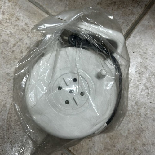 Extension cord 5 meters new, 2.5A-220V max 500W
