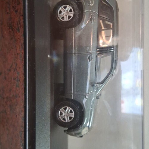 Minichamps Suzuki Grand Vitara 1/43 scale model car