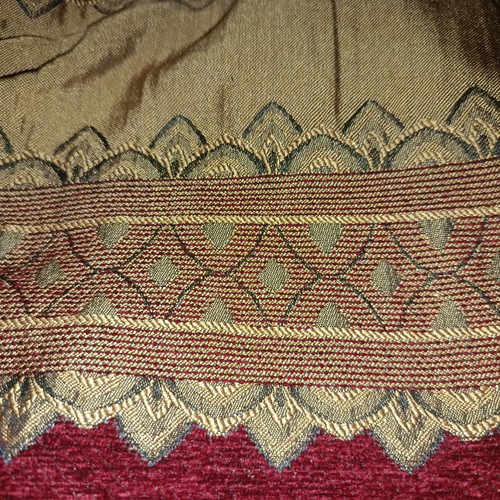 Decorative pillowcases set like new, pack of 4, vintage double-sided