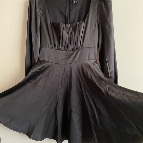 Black dress like new, size M