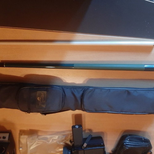 Billiard Tips used with carrying case and wooden wall mount