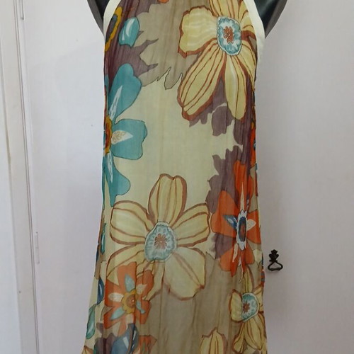 Dress like new, cool loose fit, size M, gray and beige