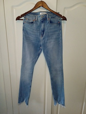 Zara women's blue high-rise skinny jean like new, size 38