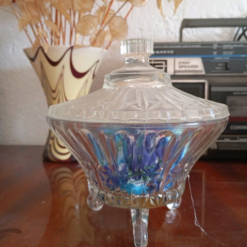 Vintage pressed glass sugar bowl with lid like new