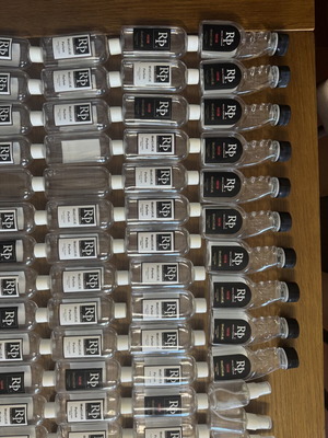 Plastic perfume bottles used, pack of 118, various sizes