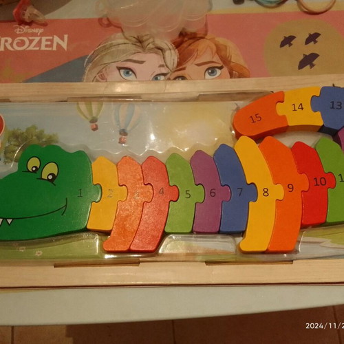 Number puzzle like new, educational toy