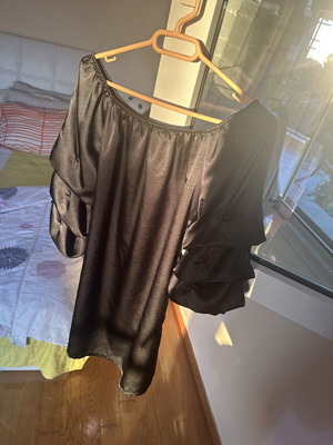 Pinup dress black like new, size medium