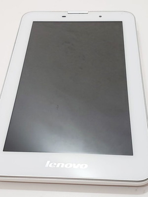 Lenovo IdeaTab A3000 таблет с две SIM карти и 3G употребяван, не работи за части