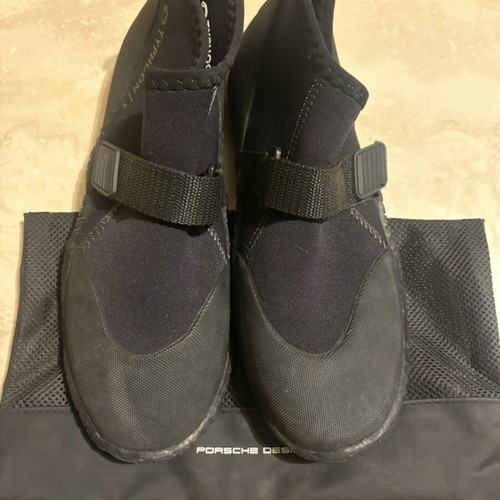 Typhoon sailing shoes size 42 with Porsche carrying case