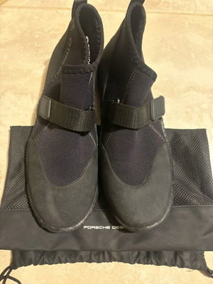 Typhoon sailing shoes size 42 with Porsche carrying case