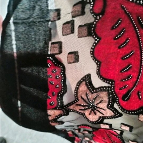 Silk pashmina new with velvet, strass and silk fringes