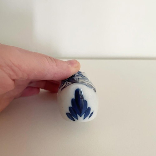 Delft shoe like new, collectible porcelain