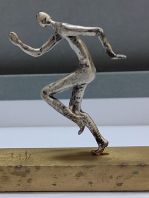 Runner miniature in 925 silver with bronze base new