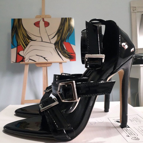 sandals (box now)
