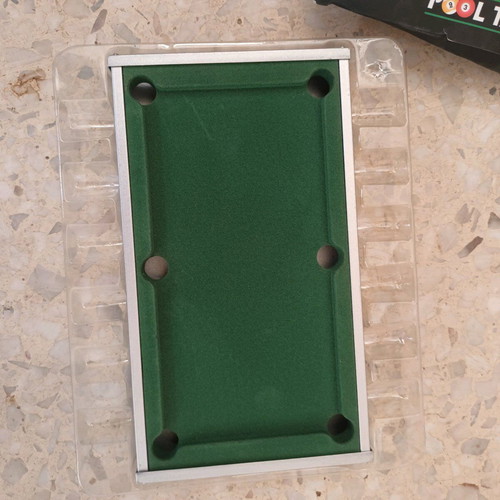 Pool table children's tabletop billiards new with metal cues
