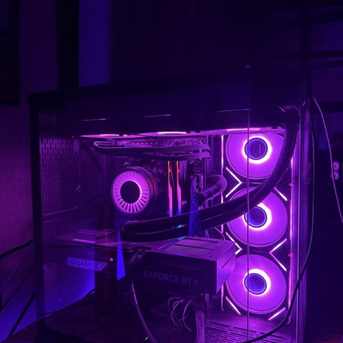 Gaming PC with Gigabyte GeForce RTX 5070 Ti 16GB