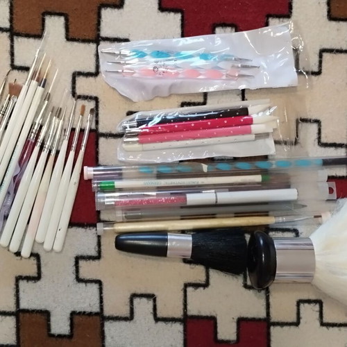 Manicure and pedicure tools set like new