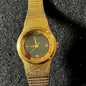 Seiko 8Y21-0030 Vintage Woman Wrist Watch