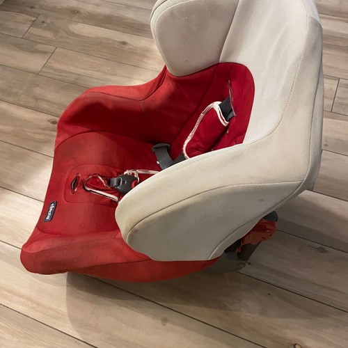 Chicco car seat used, child