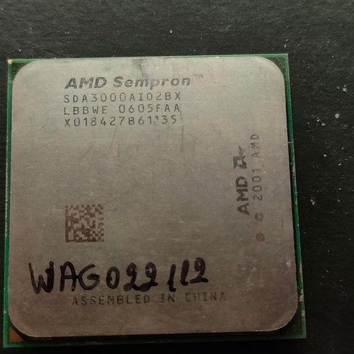 AMD Sempron 3000+ SDA3000AIO2BX Socket 754 processor like new