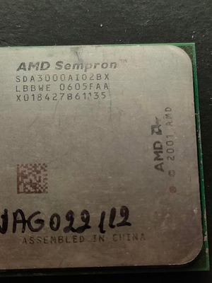 AMD Sempron 3000+ SDA3000AIO2BX Socket 754 processor like new