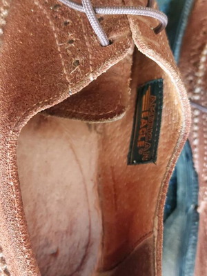 American Eagle brown suede shoes used, size 37