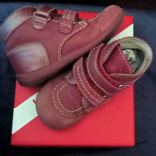 Kickers kids boots used, size 25