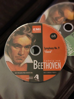 Beethoven Symphony No. 9 "Choral" CD like new