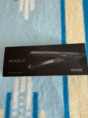 Small hair straightener like new