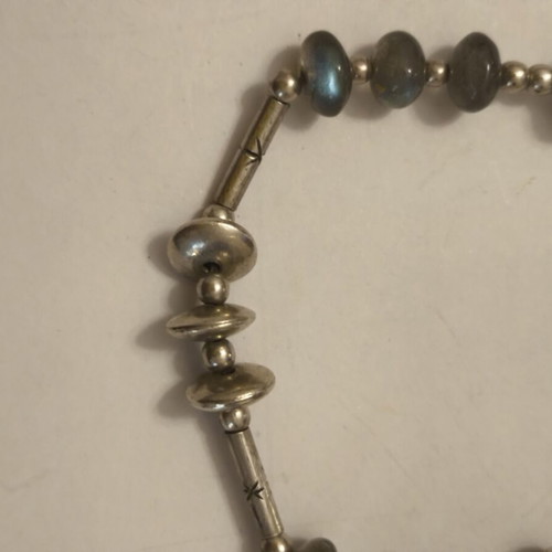 Handmade necklace with labradorite and silver elements, 43 cm