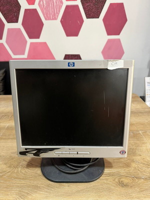 HP Compaq LA1502 15" LCD Monitor used, VGA, 1024x768 resolution