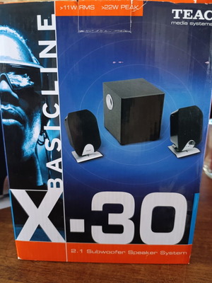 TEAC X-30 2.1 subwoofer speaker system