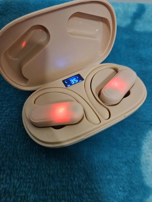 TWS5.3 Bluetooth earbuds used in excellent condition