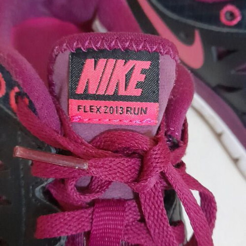Γυναικεία αθλητικά παπούτσια Nike Flex, μαύρο και φούξια, μέγεθος 40