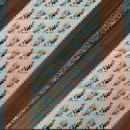 Σετ 2 κεντημένα καρέ σταυροβελονιάς με χειροποίητη πλεκτή δαντέλα, καινούργια