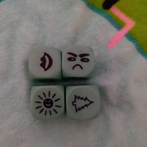 Dice game like new