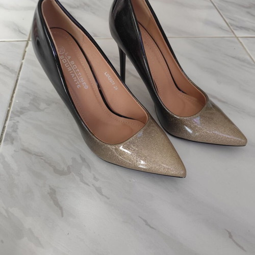 La Bottine Souriante black-gold glitter pumps size 39 like new