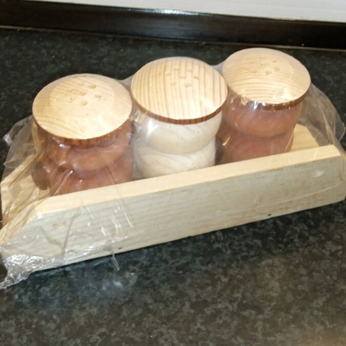 Wooden salt shakers set of 3 new