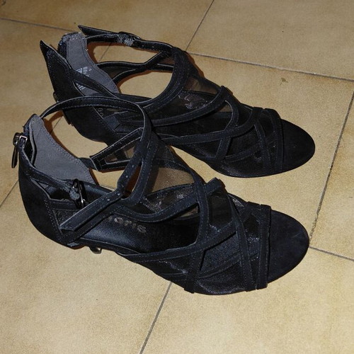 Tamaris heels new, size 36