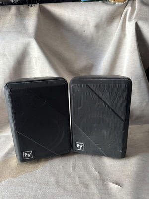 Electro-Voice S-40 Compact Monitor speakers like new, 160W, 4 Ohms, pair