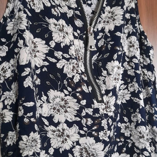 A-line mini dress floral with zipper used, black and blue